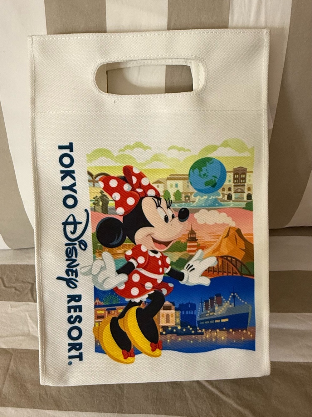 Disney Minnie Mouse Canvas Tote - White with Disney design